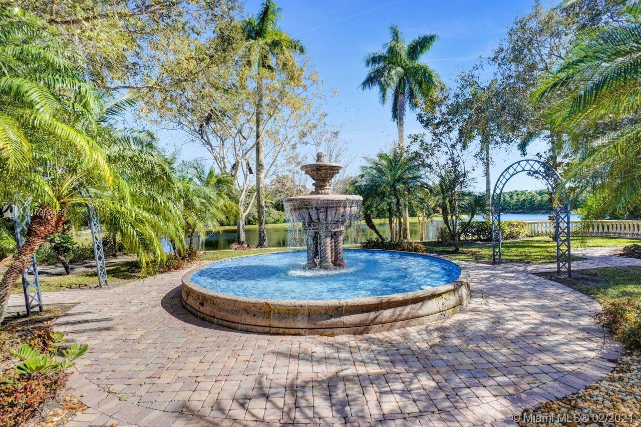 Windmill Ranch Estates - Residential