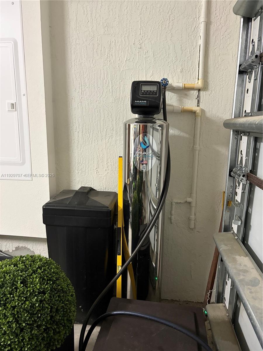 Century Oasis - Residential