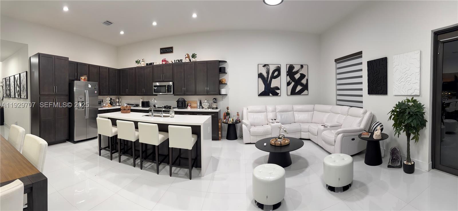 Century Oasis - Residential