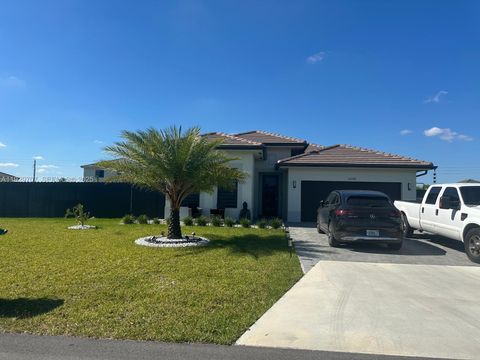 Photo of 32308 SW 196th Ave, Homestead, FL 33030 (MLS # A11929707)