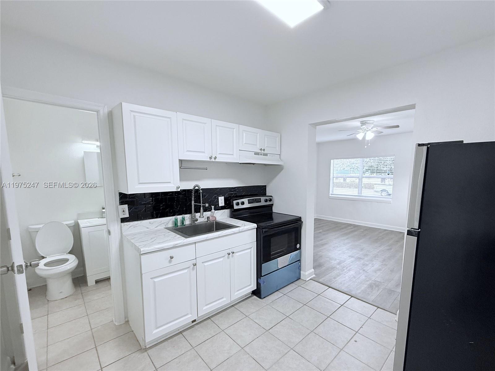 BLACKWELL PARK REV PL - Residential Income