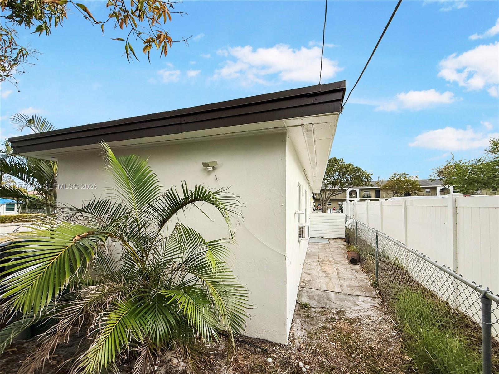 BLACKWELL PARK REV PL - Residential Income