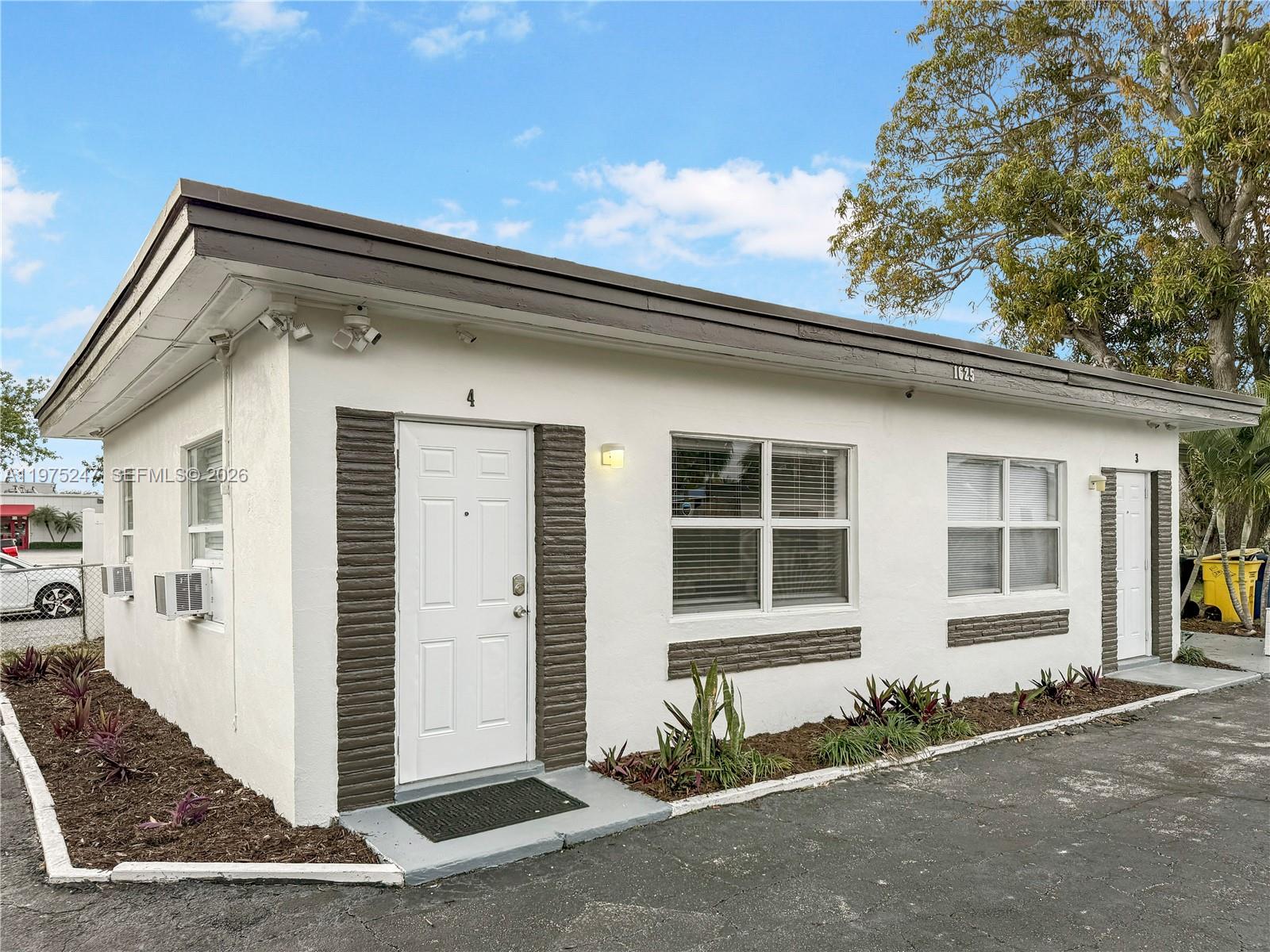 BLACKWELL PARK REV PL - Residential Income