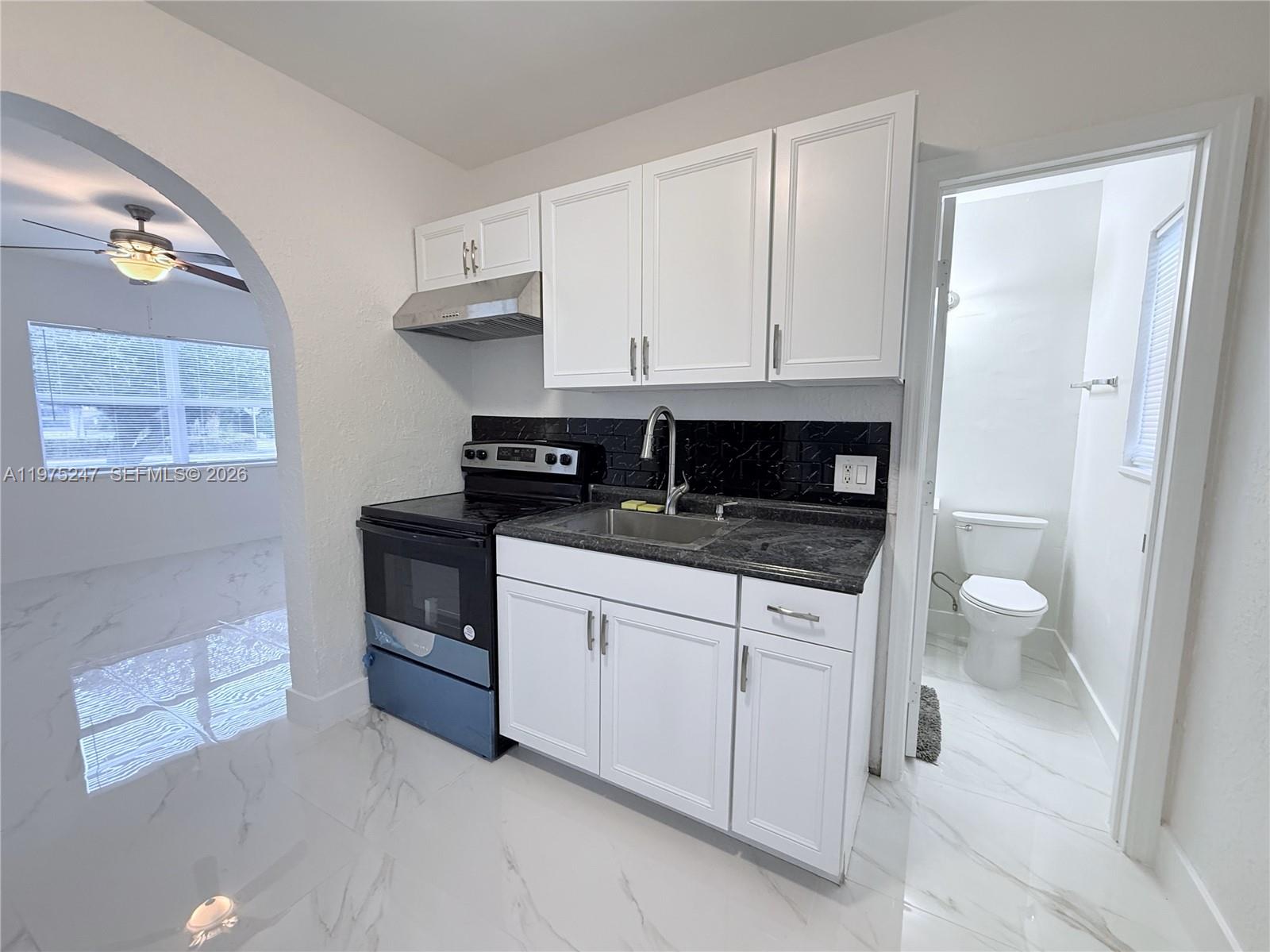 BLACKWELL PARK REV PL - Residential Income