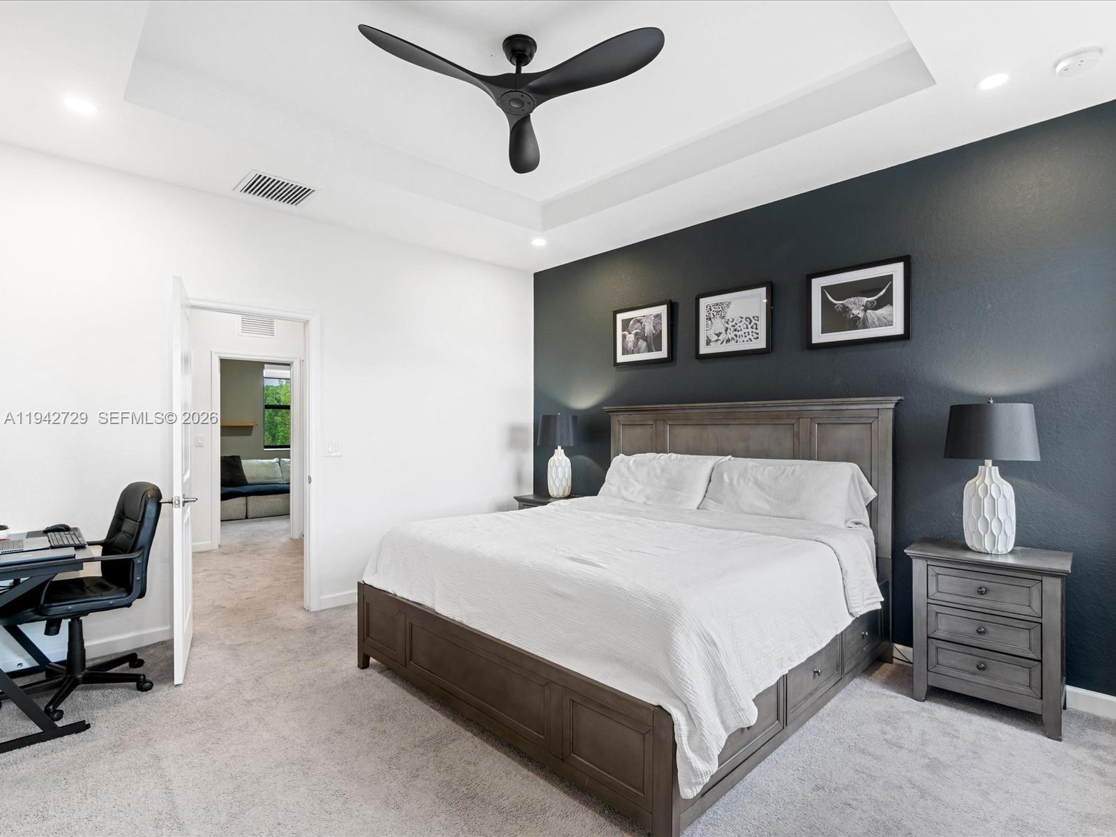 VIA VENTURA NEIGHBORHOOD - Residential