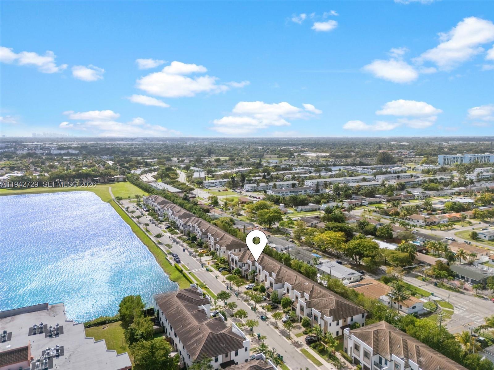 VIA VENTURA NEIGHBORHOOD - Residential