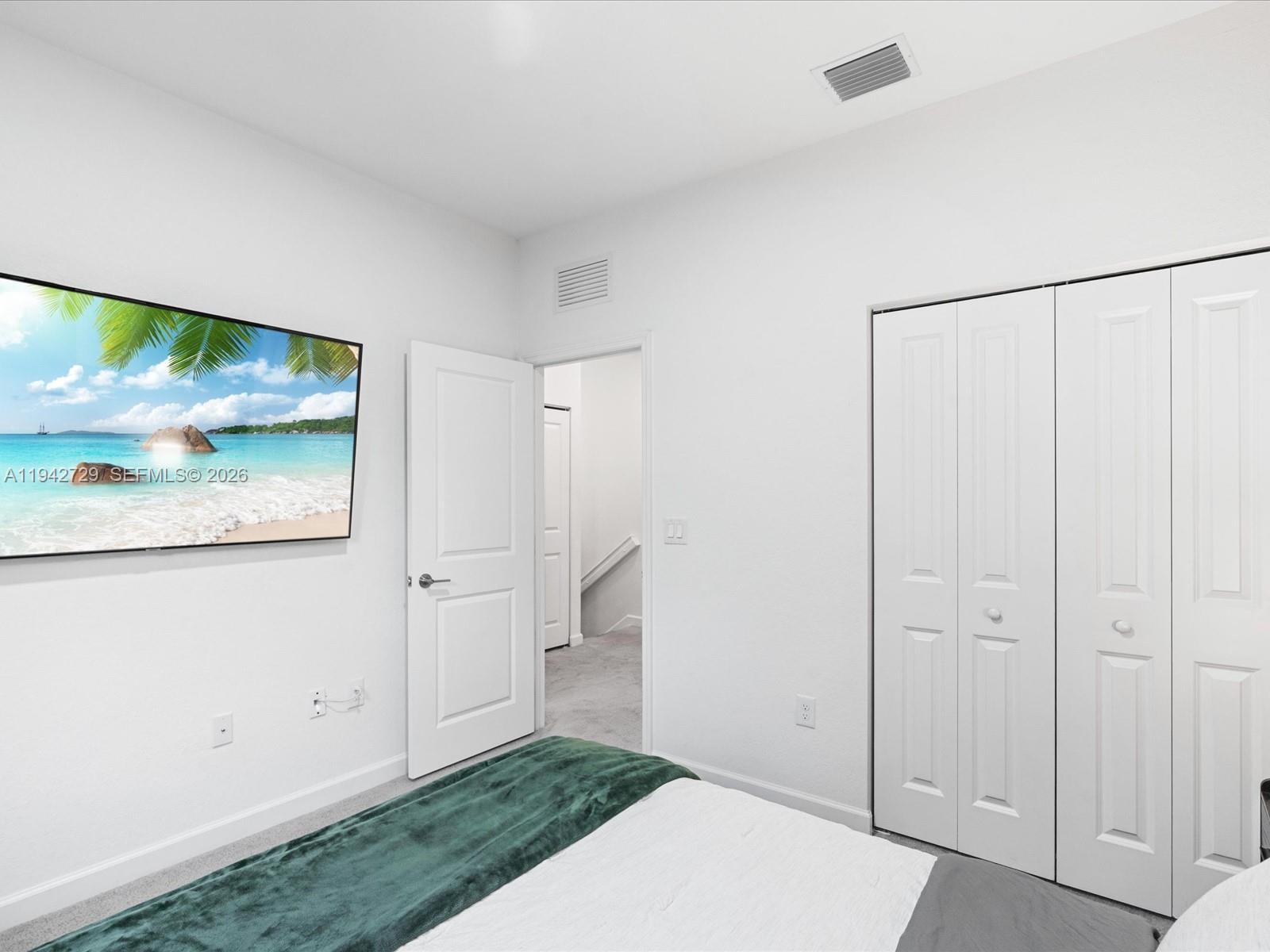 VIA VENTURA NEIGHBORHOOD - Residential