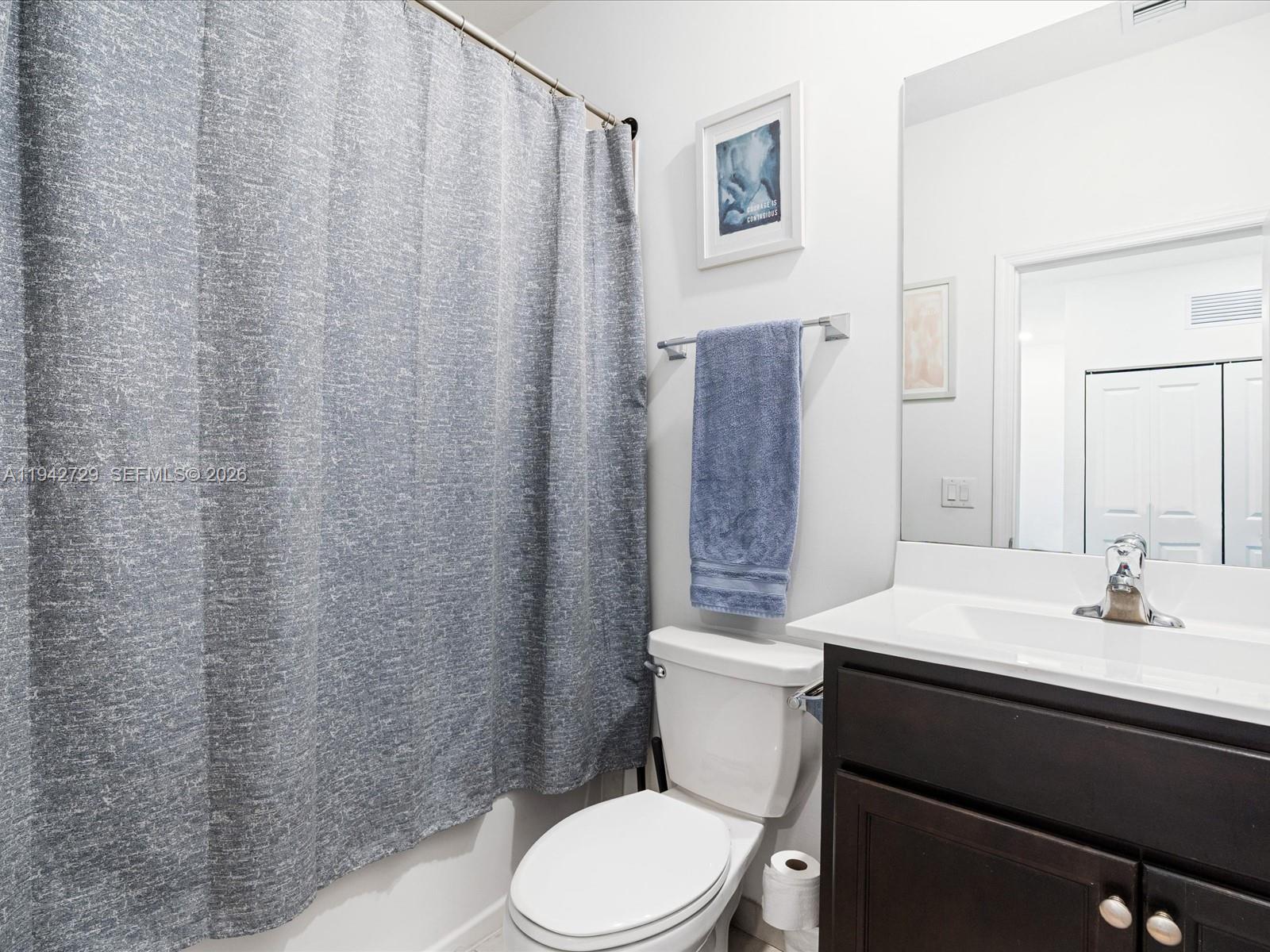 VIA VENTURA NEIGHBORHOOD - Residential