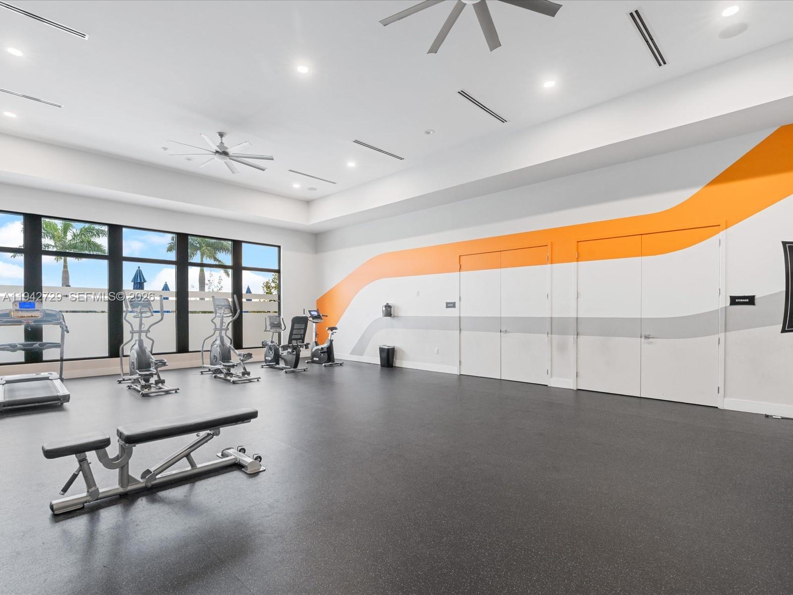 VIA VENTURA NEIGHBORHOOD - Residential