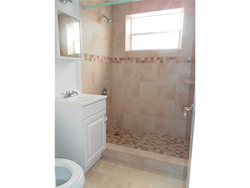 LINCOLN PLACE CONDO - Residential Lease