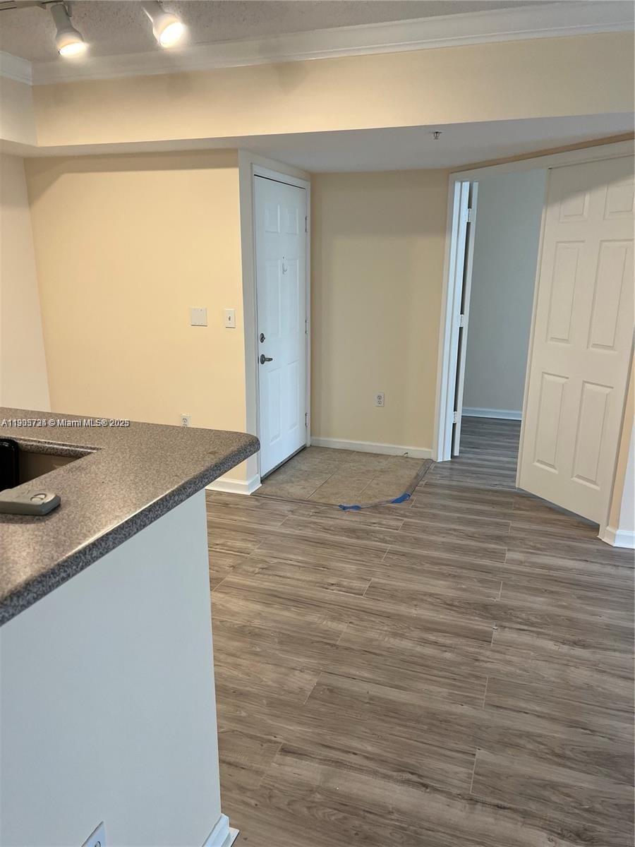 REGENT PARK CONDO - Residential Lease