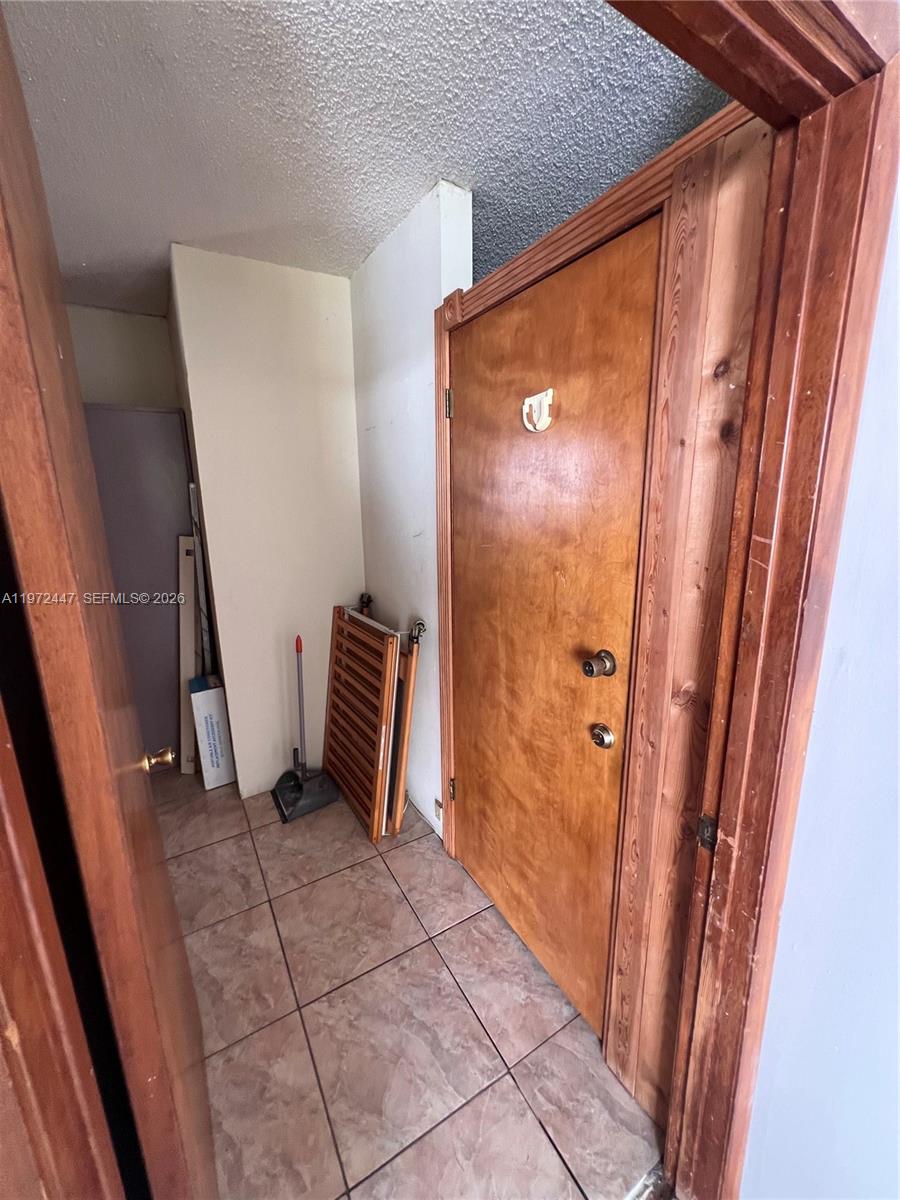 WOODSIDE - Residential Income