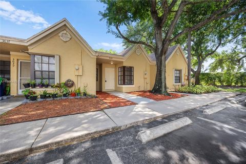 3639 NW 83rd Ln Sunrise FL 33351