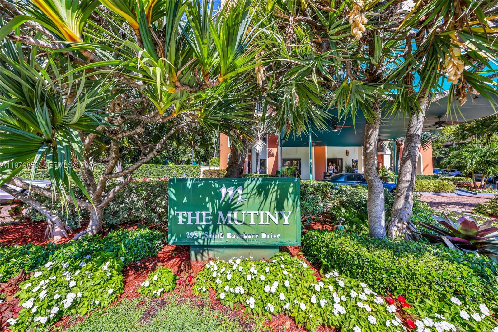 2951 S Bayshore Dr 215