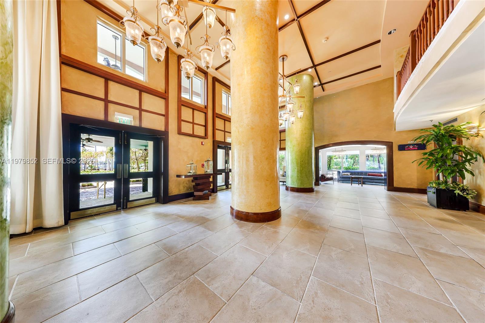 2951 S Bayshore Dr 215