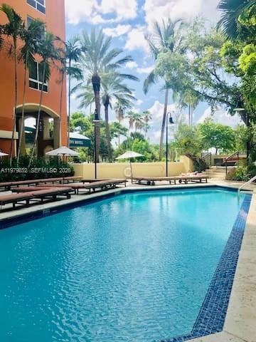 THE MUTINY CONDO - Residential Lease