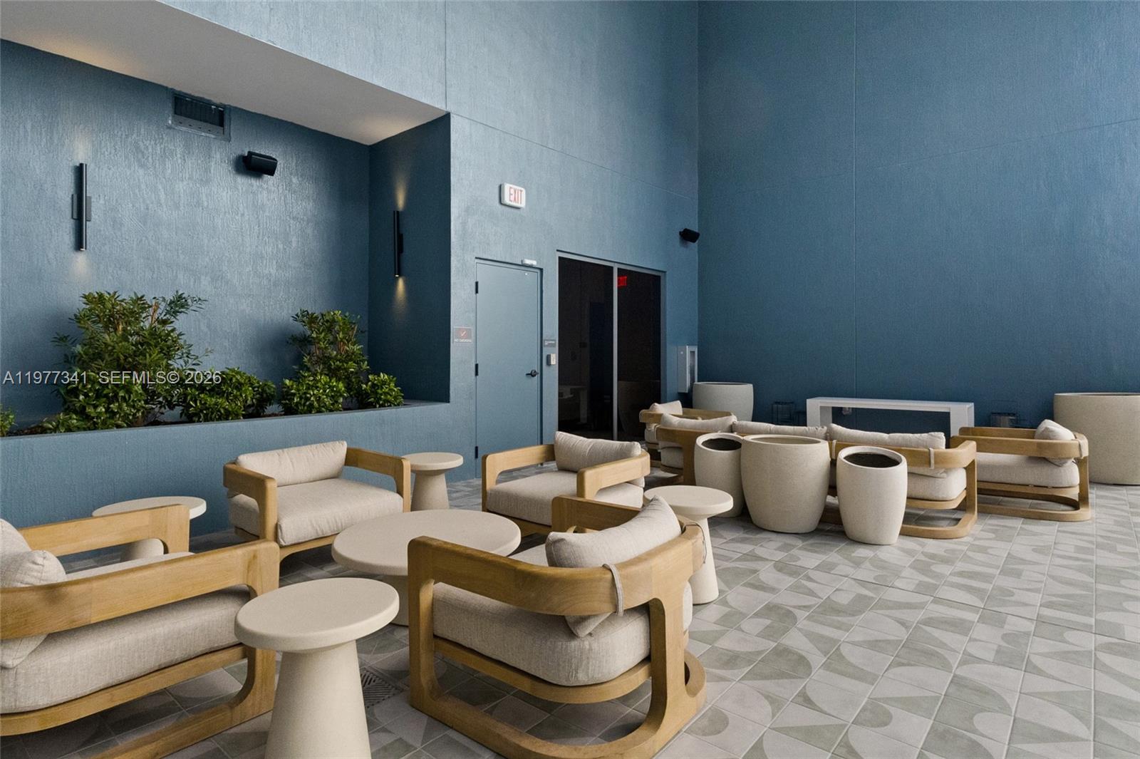 501 First Residence - Residential