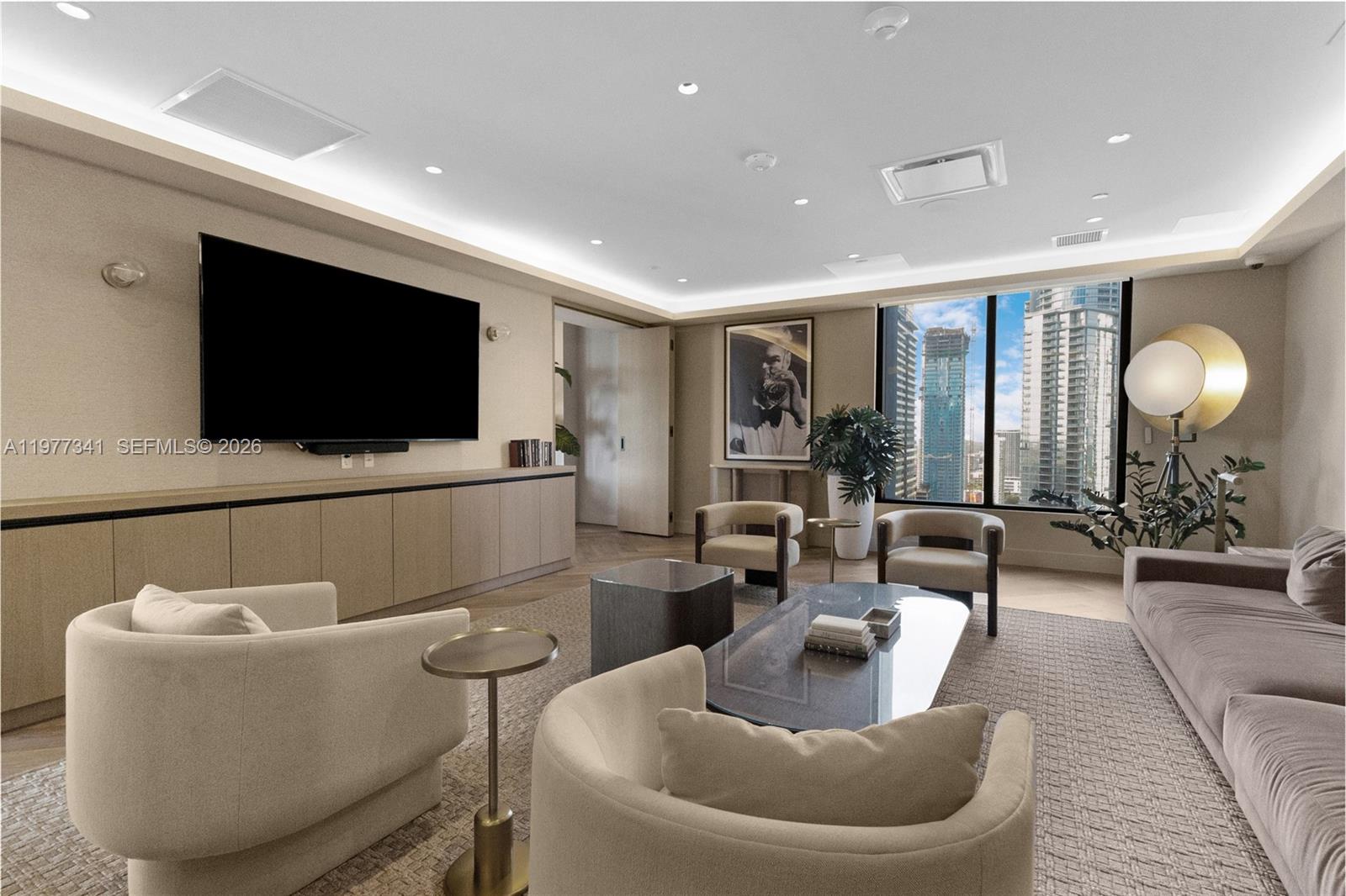 501 First Residence - Residential