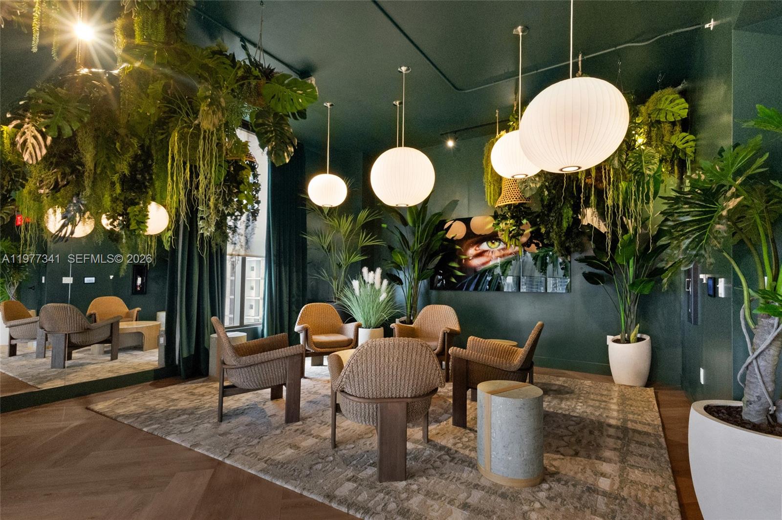 501 First Residence - Residential