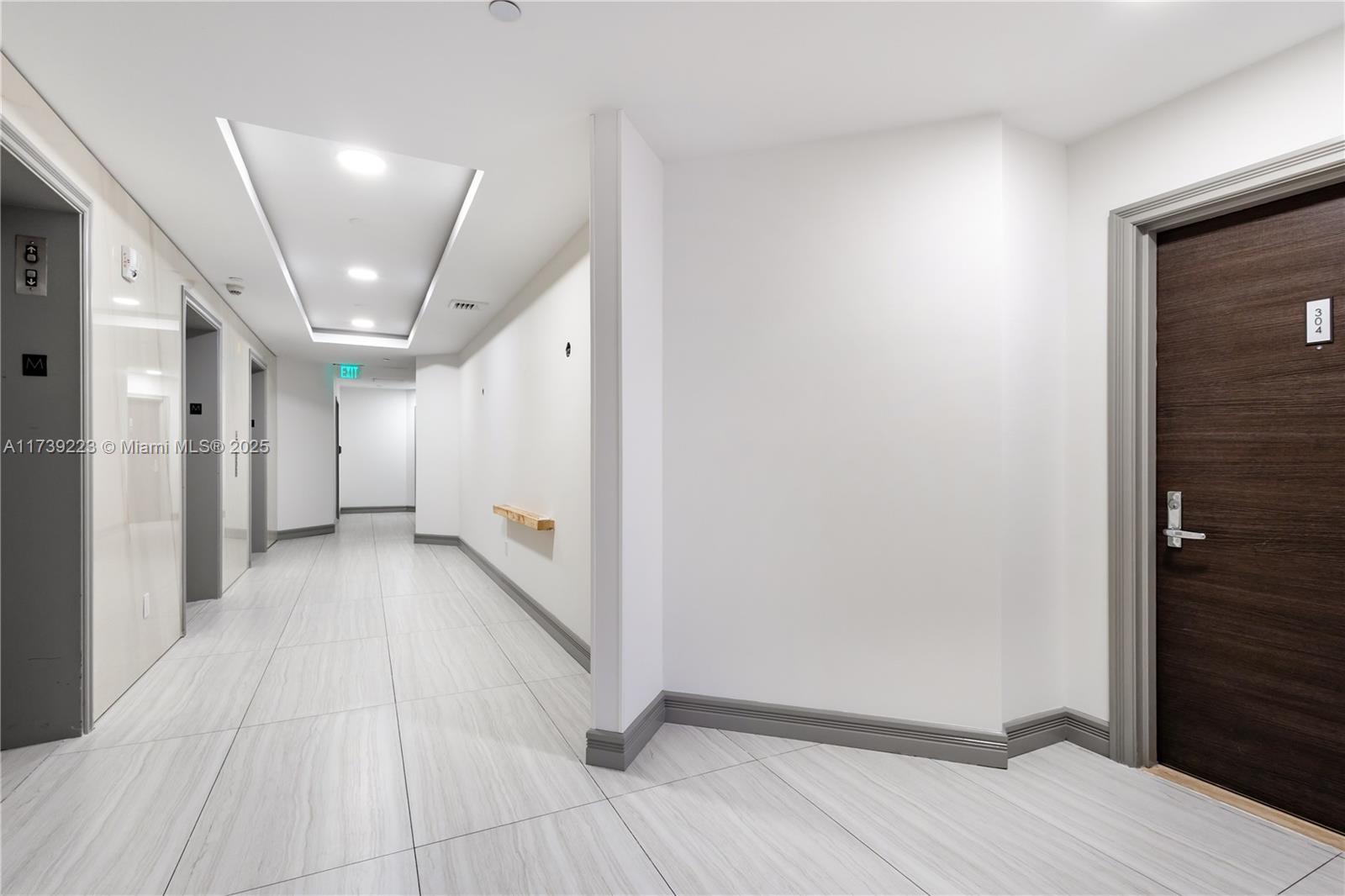 NORTH TOWER AT THE POINT - Residential