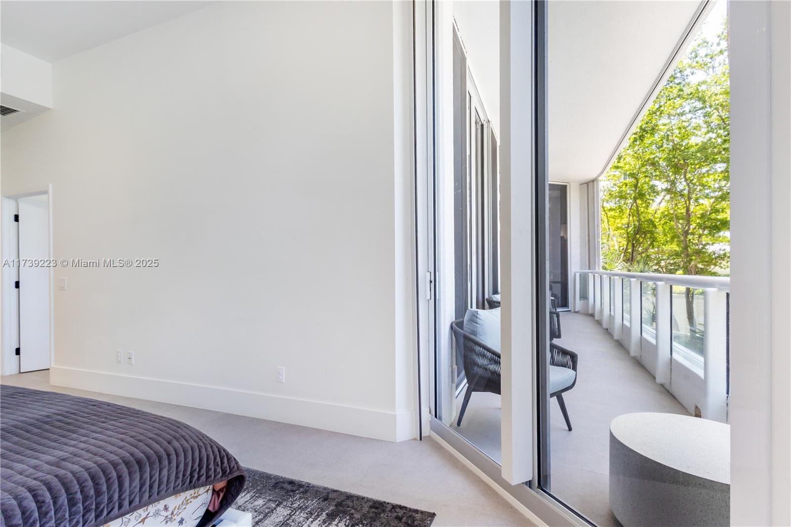 NORTH TOWER AT THE POINT - Residential