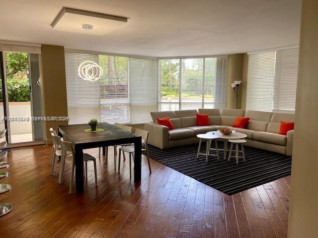 ATLANTIC II AT THE POINT - Residential Lease