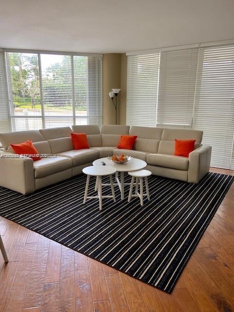 ATLANTIC II AT THE POINT - Residential Lease