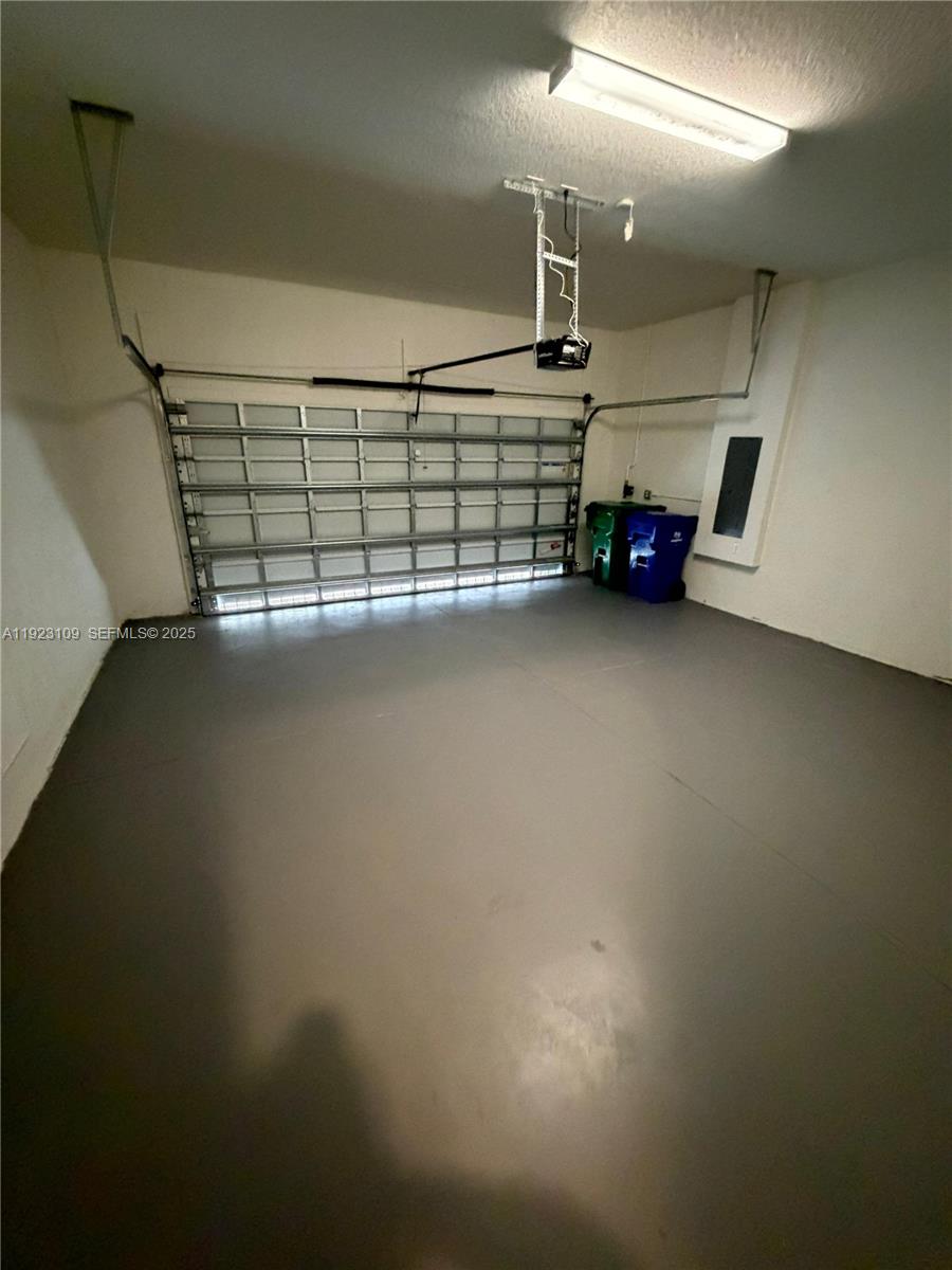 TUSCAN ISLES - Residential Lease