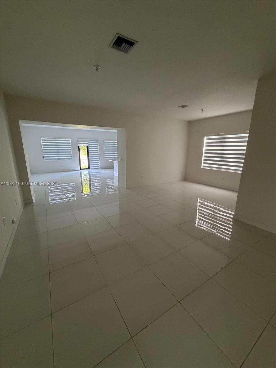 TUSCAN ISLES - Residential Lease