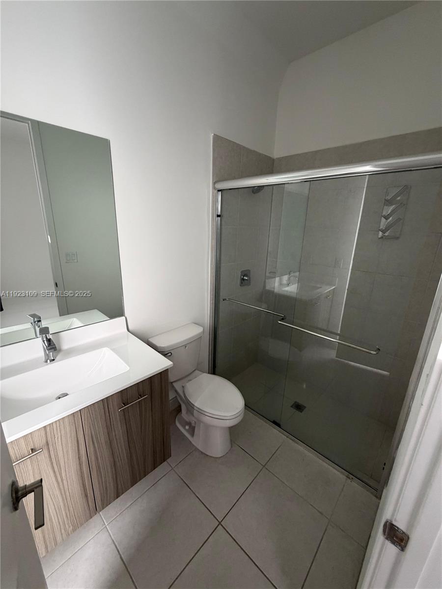 TUSCAN ISLES - Residential Lease