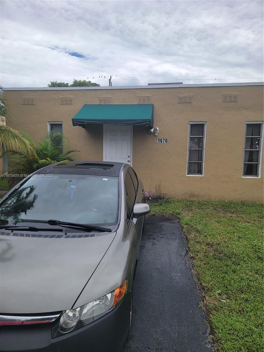UPDATED, spacious, clean & WELL MAINTAINED DUPLEX. Perfect for small family looking for the rent from the other unit to pay the mortgage. E. of US1 & 2 Miles to the beach. Each Unit features 2 spacious bedrooms & 2 full bath, Updated kitchens, newer appliances, spacious living room/dining room. All bedrooms easily fit a king size bed w/full bathrooms. Central A/C 6yrs. Washer/Dryer in each unit. 2 PARKING SPOTS per unit. Duplex is centrally located & no flood zone. 2 mile bike ride to the beach, quiet, safe neighborhood, close to I-95, airport, shopping & schools. DO NOT DISTURB TENANTS. Unit A rented until 4/2026 @ $2500mo. Unit B is vacant. Tenants pay Utilities est. $150m. PVC Plumbing. Roof 2014. No Septic tanks. Legal Duplex 2 meters. Market rents are $2000 - $2500. 2% SELLER CONTRIBU