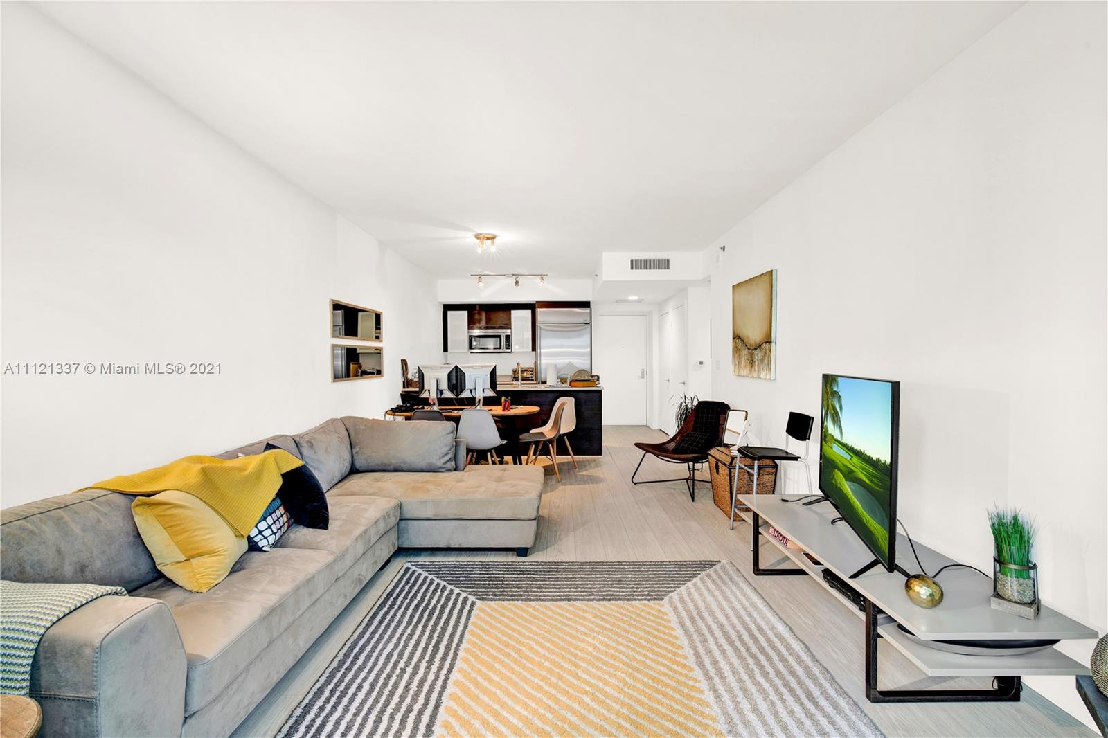 500 BRICKELL EAST CONDO - Residential