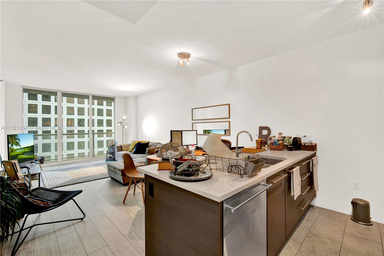 500 BRICKELL EAST CONDO - Residential