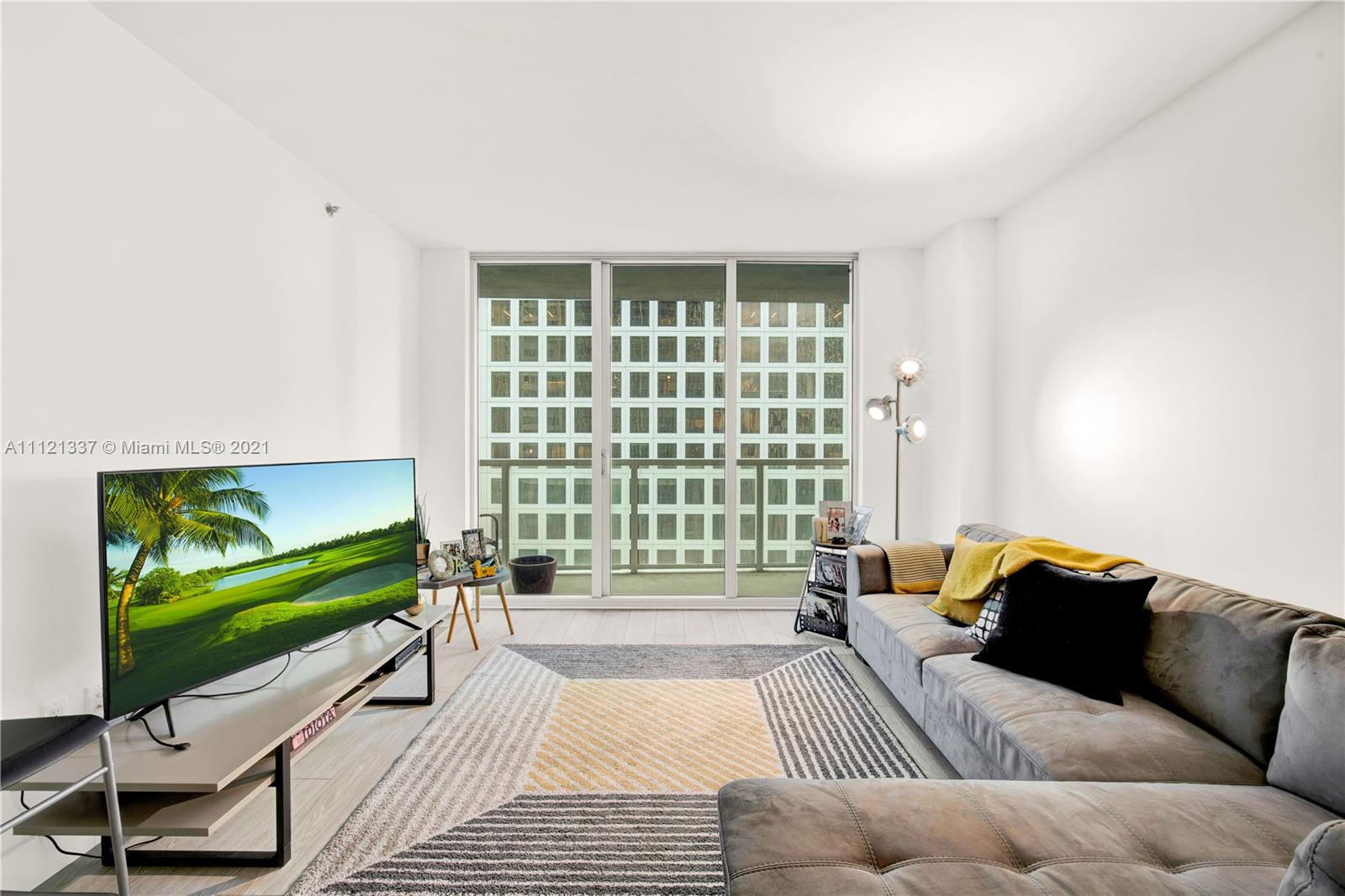 500 BRICKELL EAST CONDO - Residential