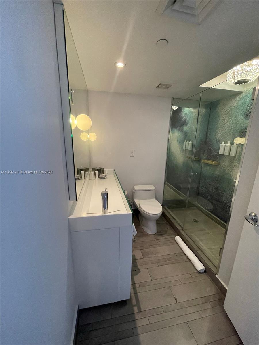 1100 WEST CONDO - Residential Lease