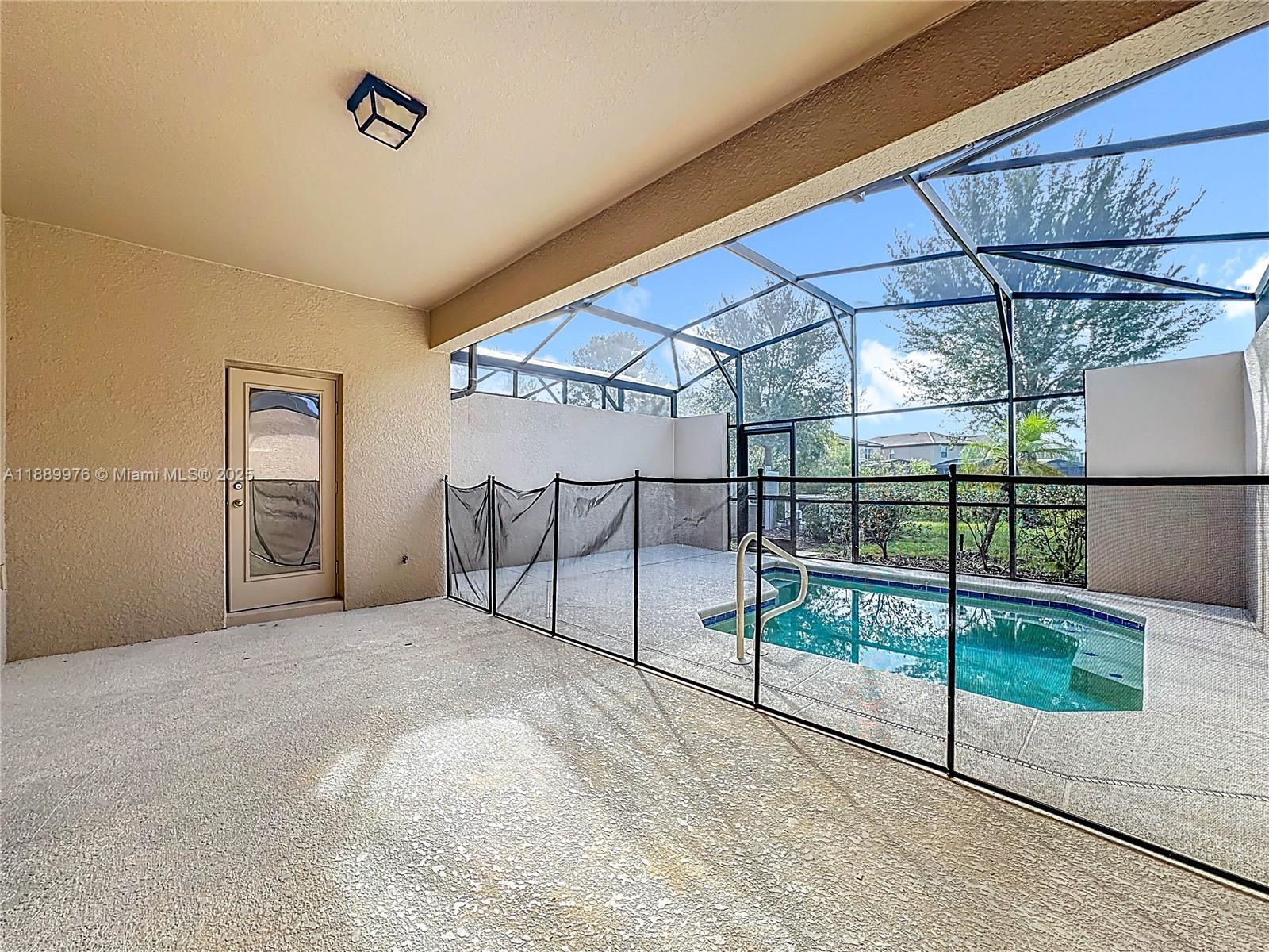 OAKMONT TOWNHOMES PHASE 1 - Residential