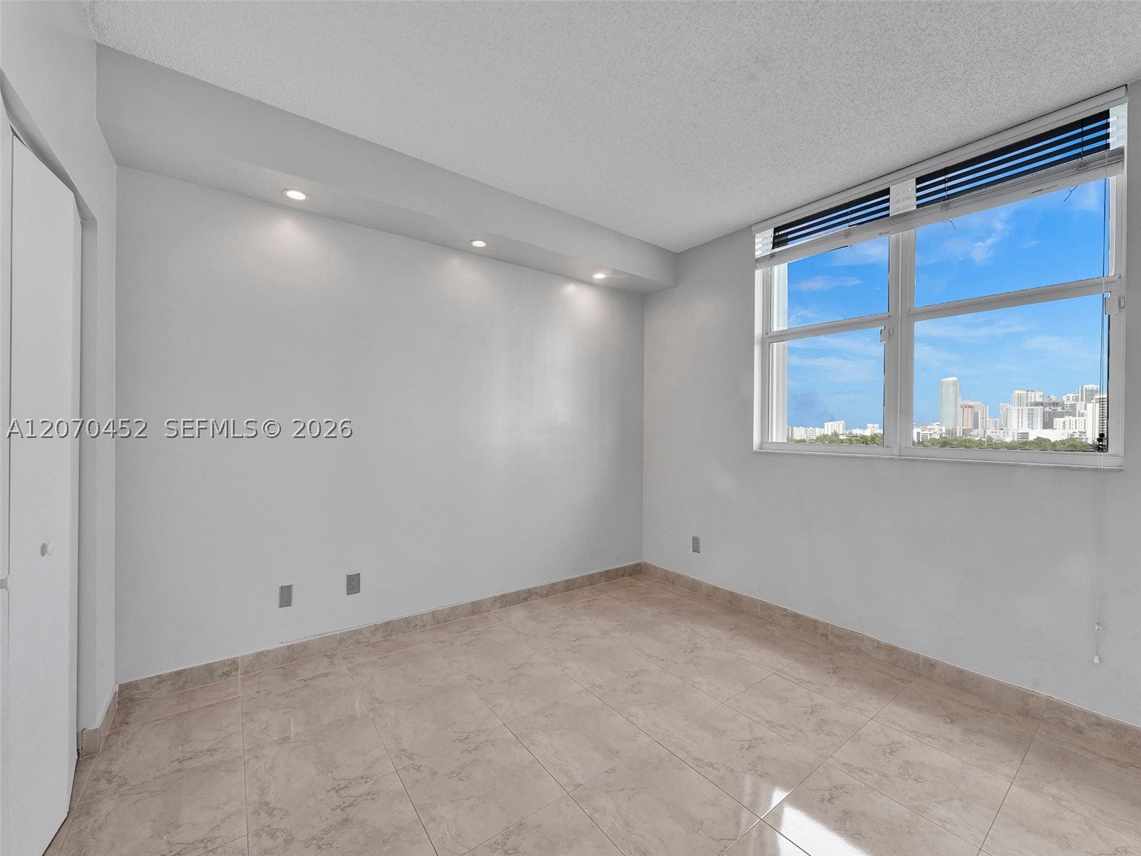 2475 Brickell Ave 804