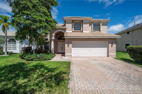 Photo of 14267 NW 21st St, Pembroke Pines, FL 33028 (MLS # A11886420)