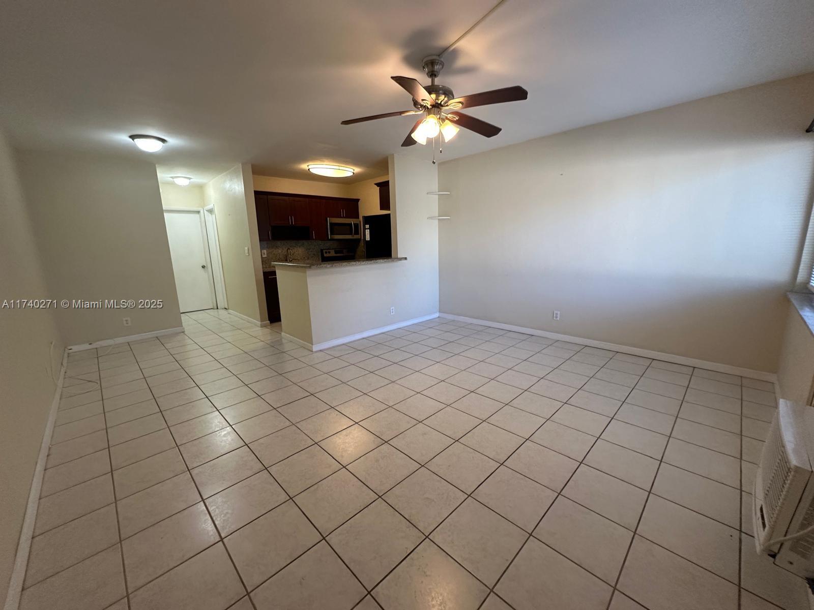 Rental Property at 2838 Madison St 10, Hollywood, Broward County, Florida - Bedrooms: 1 
Bathrooms: 1  - $1,550 MO.