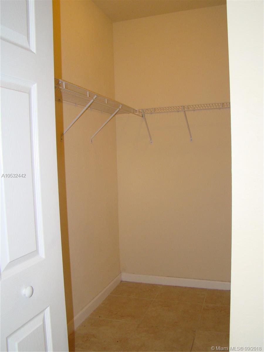 Kendall Square - Residential Lease