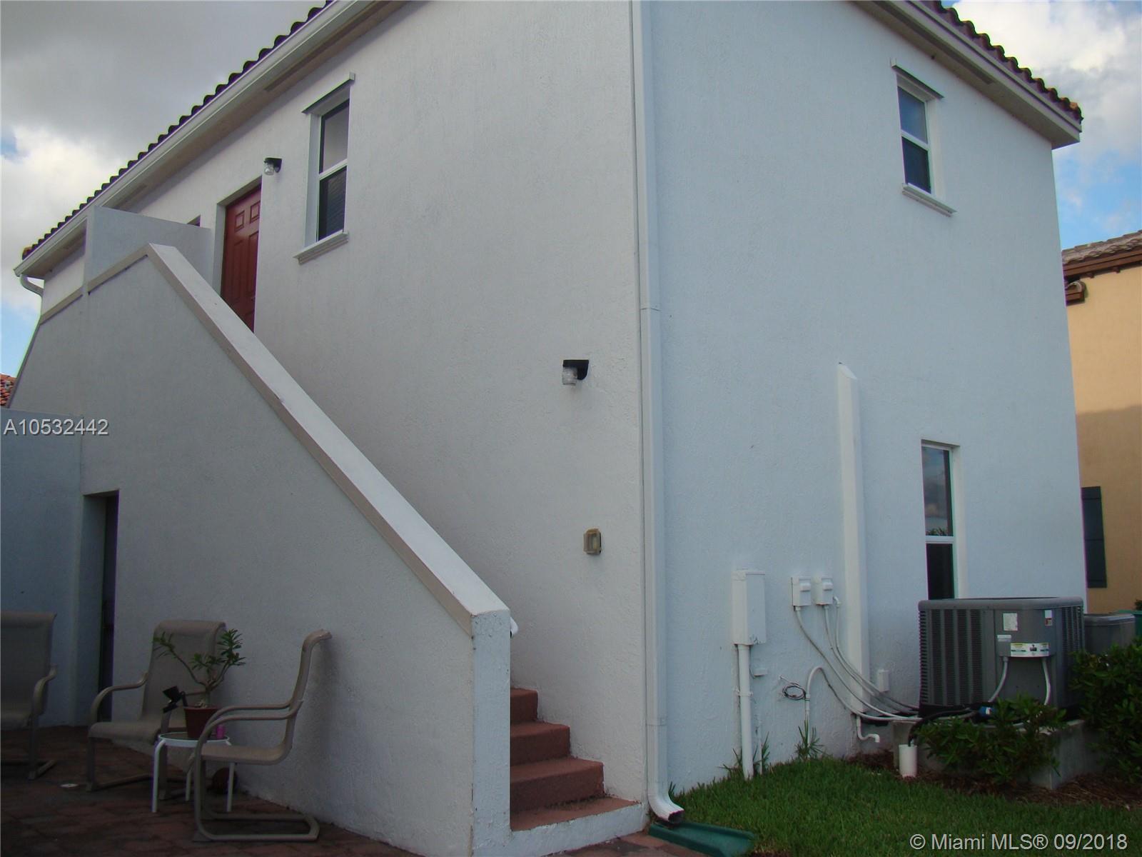 Kendall Square - Residential Lease