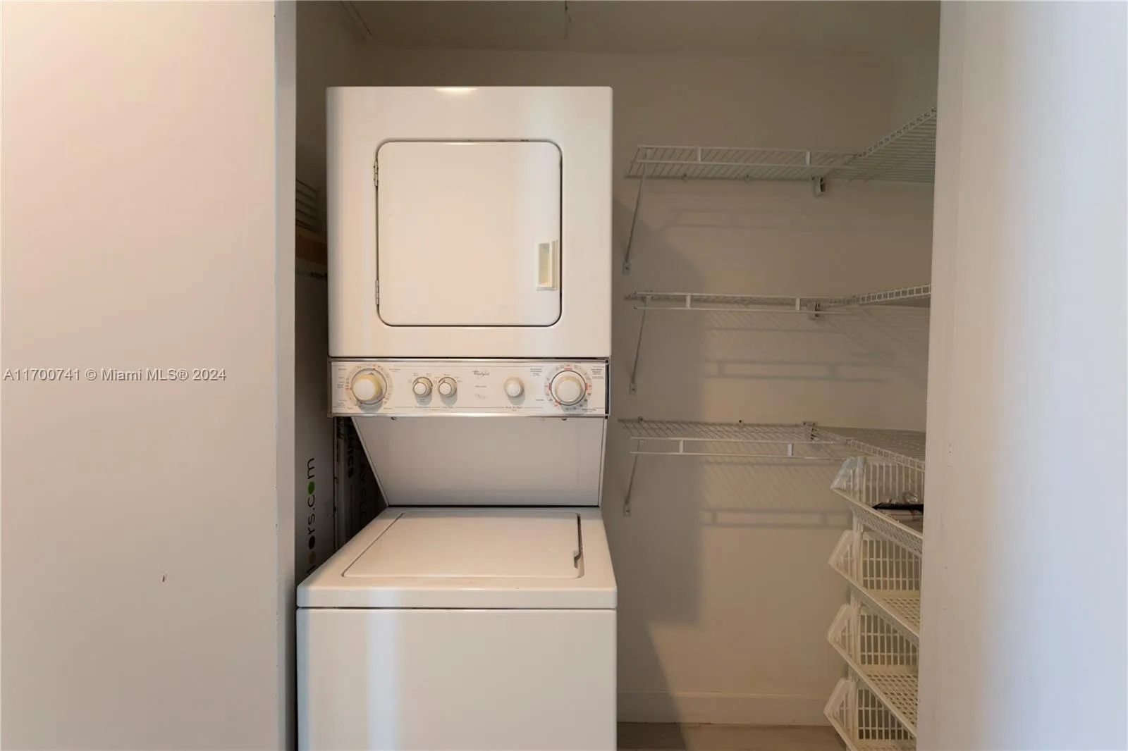 Miami, Florida 33156, United States, 2 Bedrooms Bedrooms, ,2 BathroomsBathrooms,Residential,Active,30067