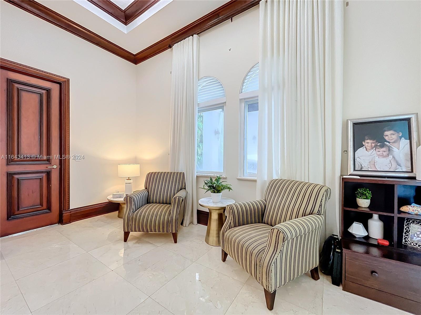 Acreage - Residential