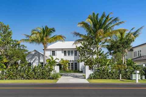 2219 Ibis Isle Road E Palm Beach FL 33480