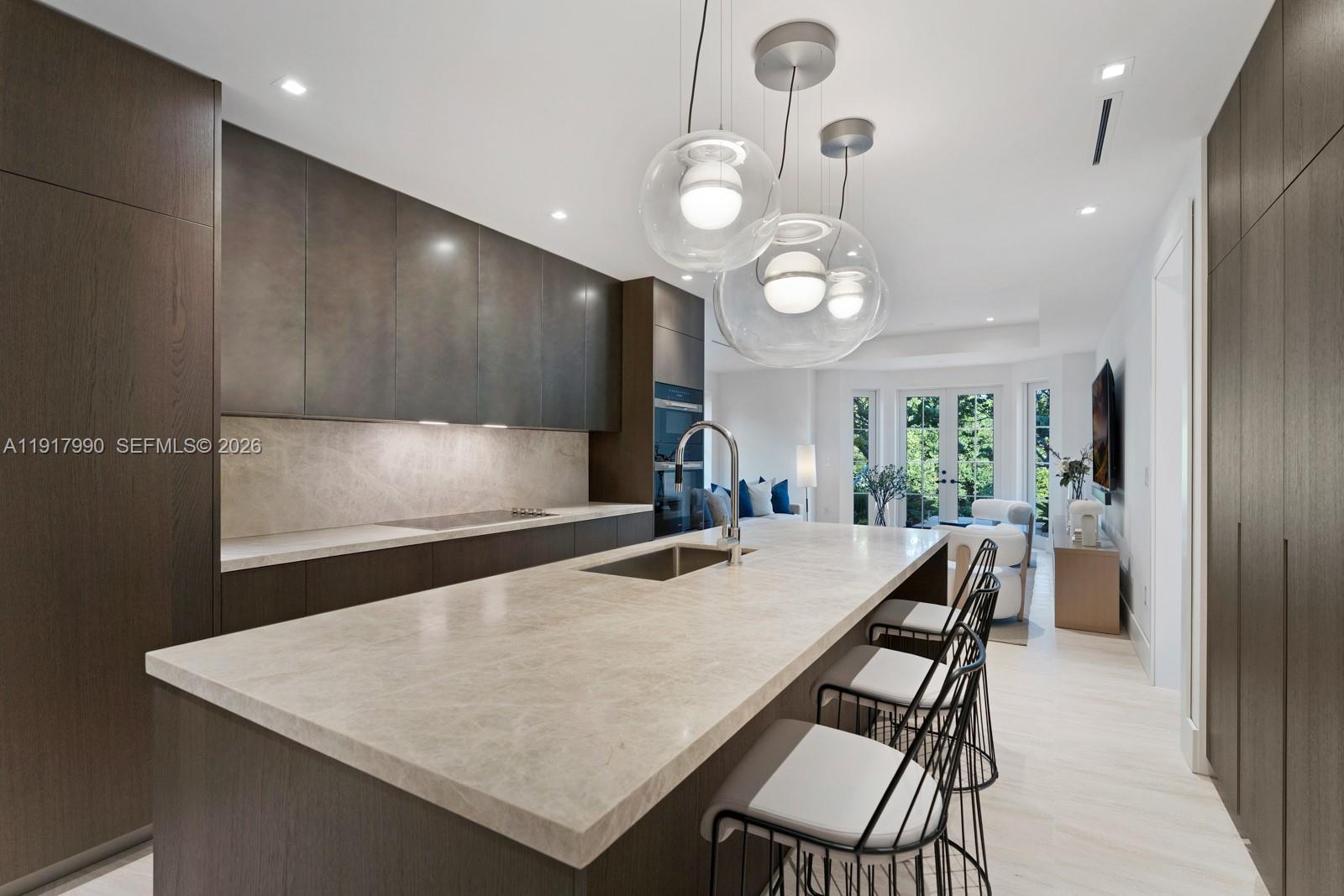 IBIS ISLE - Residential