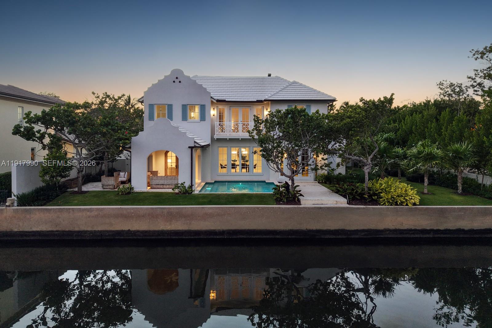 IBIS ISLE - Residential