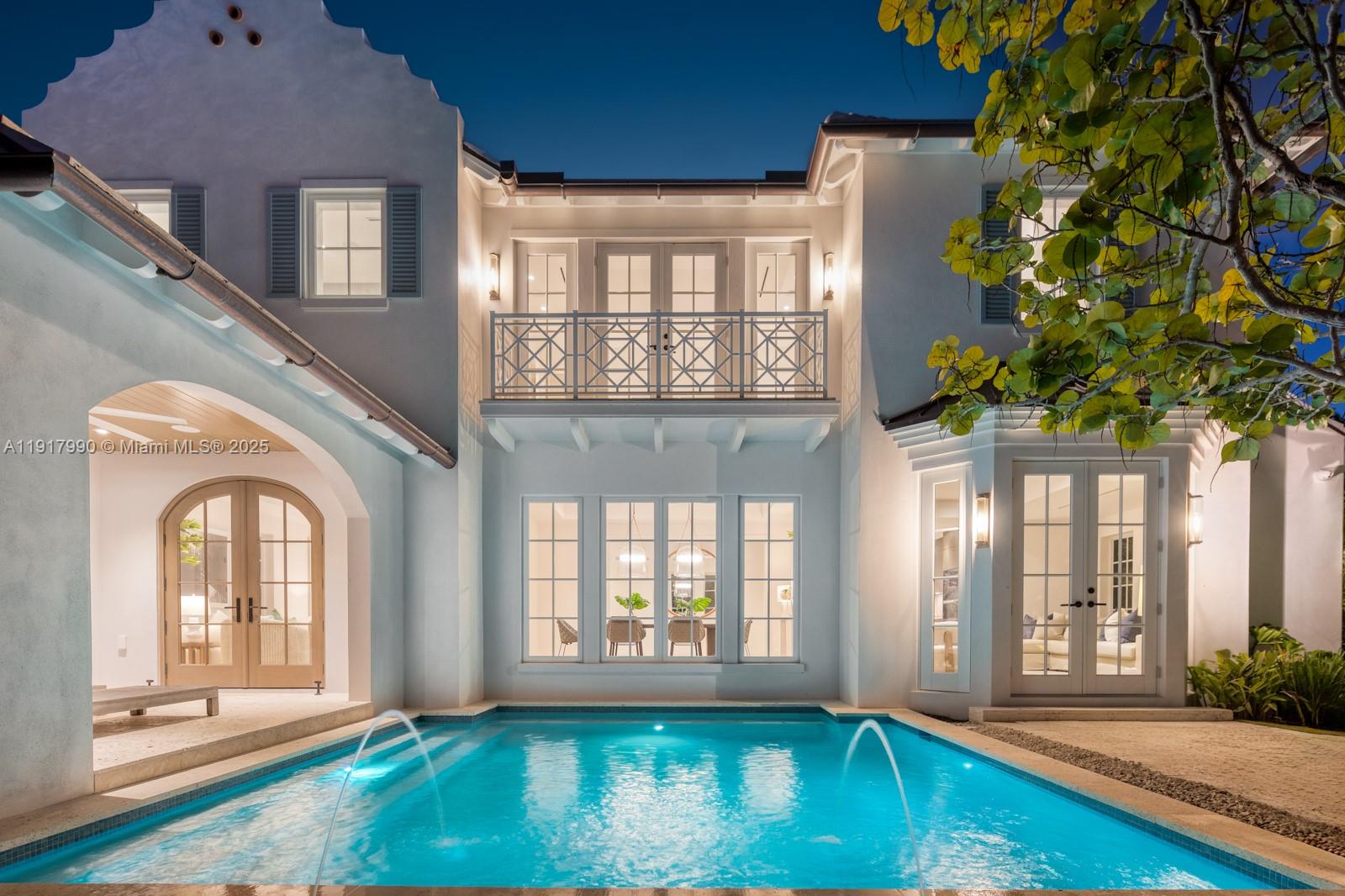 IBIS ISLE - Residential