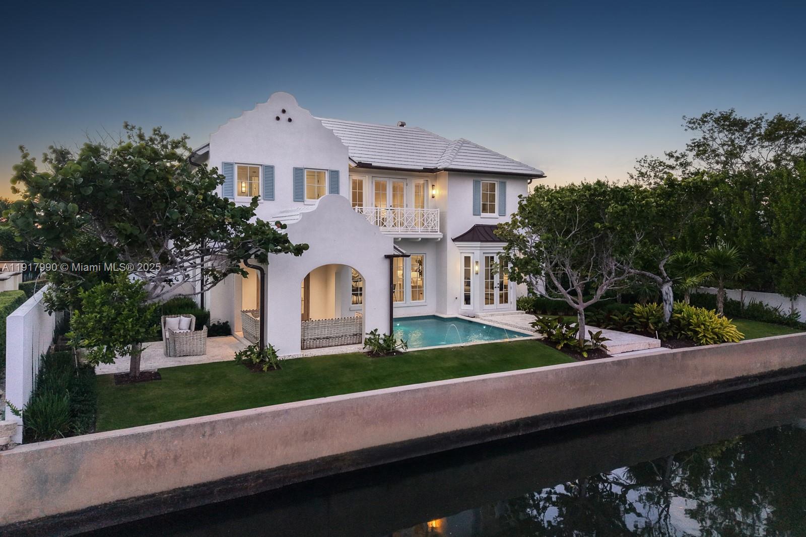 IBIS ISLE - Residential