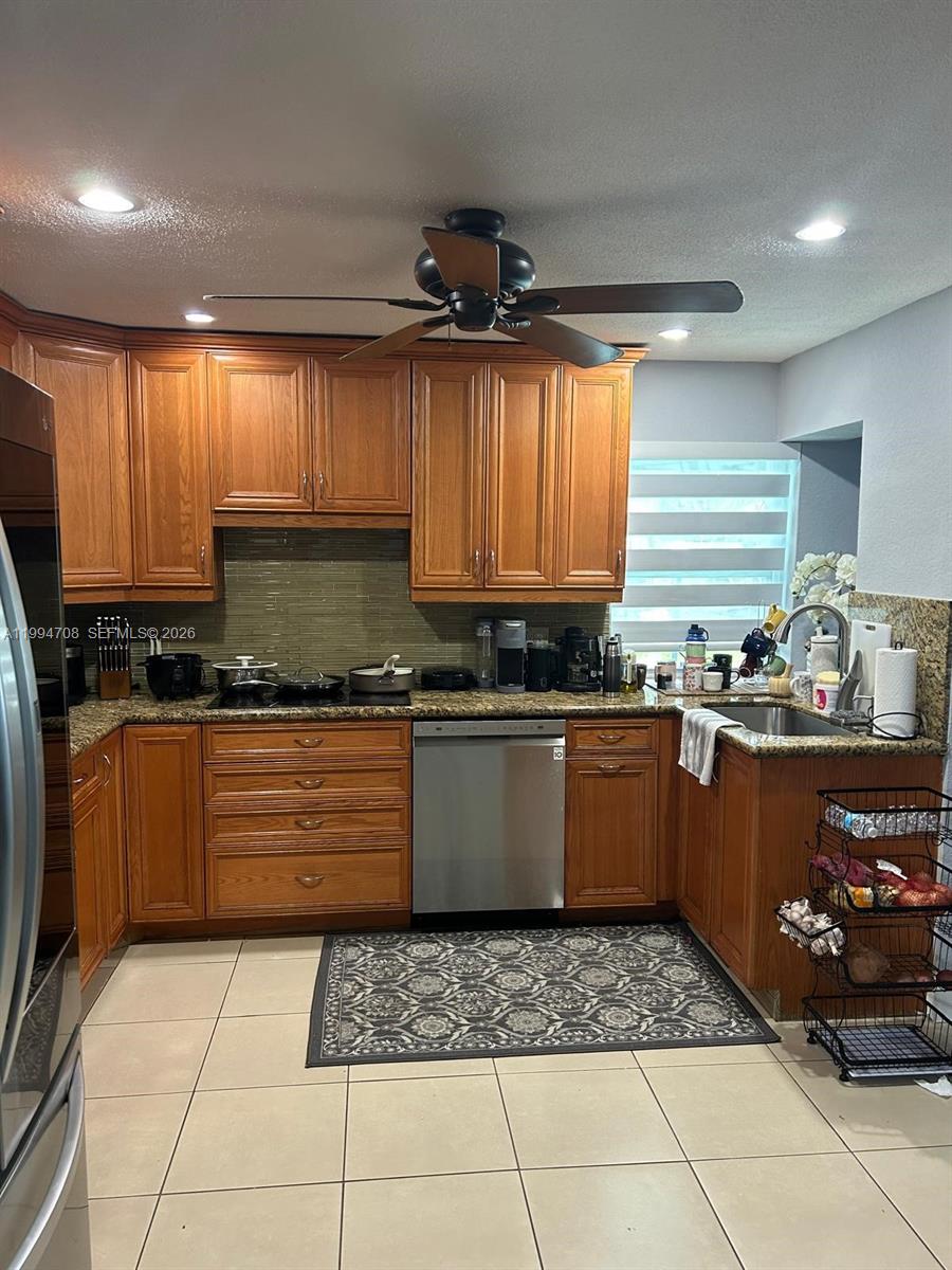 ORIOLE MARGATE SEC 1 - Residential