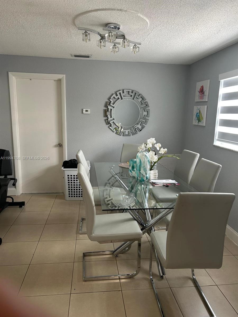 ORIOLE MARGATE SEC 1 - Residential